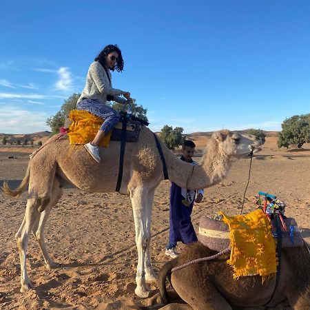 Merzouga Luxury Tents - Glamping Экстерьер фото