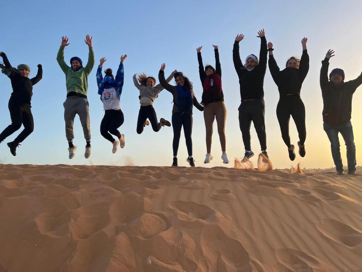 Merzouga Luxury Tents - Glamping Экстерьер фото